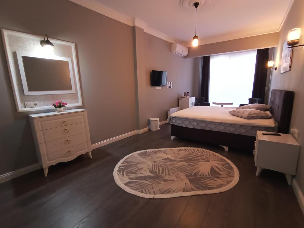 Hotel Lebon Little Palace Blue 2*